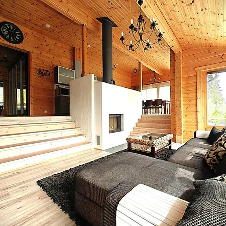 Onni Villa *
